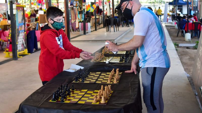 Se realizaron las simultáneas de ajedrez