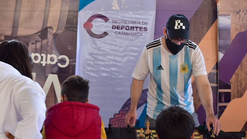 Se realizaron las simultáneas de ajedrez