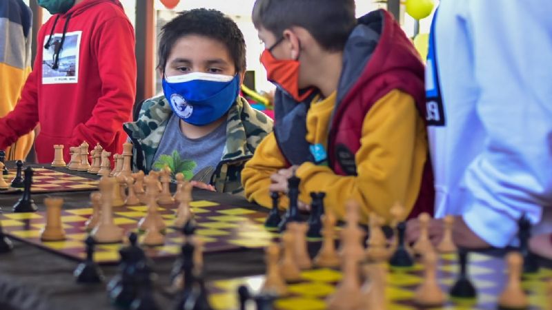 Se realizaron las simultáneas de ajedrez