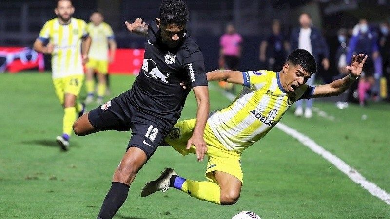 Central estuvo a la altura, pero no pudo con Bragantino