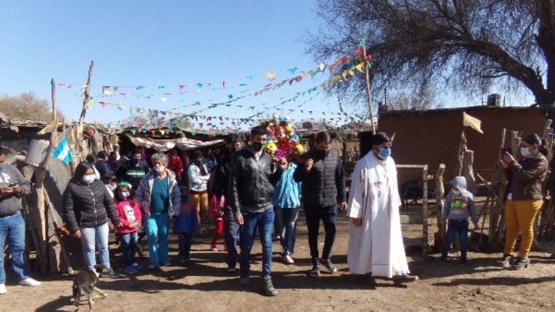 Celebraron a San Roque en los cerros de Pomán