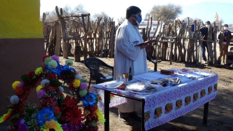 Celebraron a San Roque en los cerros de Pomán