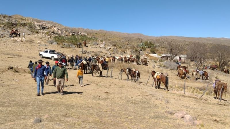 Celebraron a San Roque en los cerros de Pomán