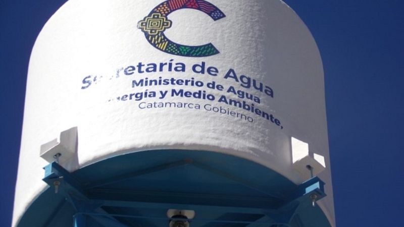 Avanza la cisterna de Punta de Balasto