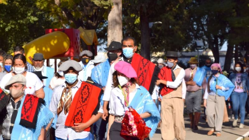 La imagen de la Virgen del Valle fue entronizada en Chumbicha