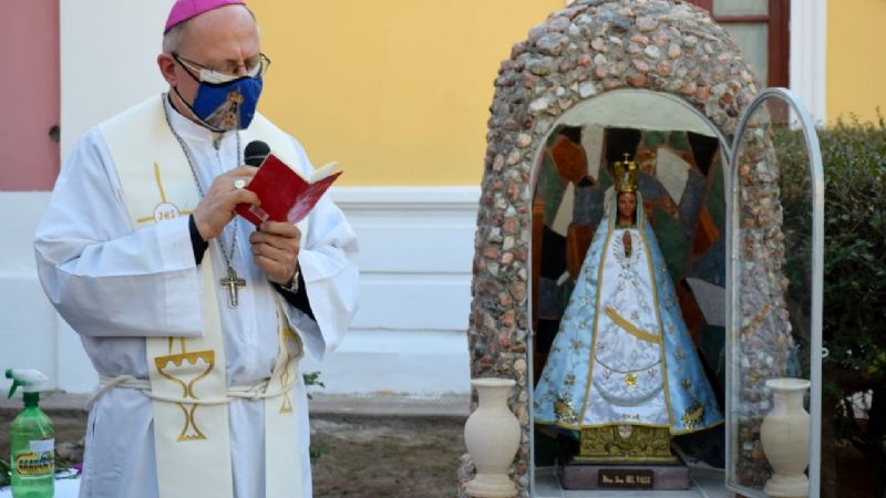La imagen de la Virgen del Valle fue entronizada en Chumbicha