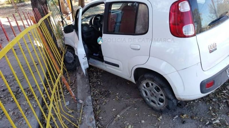 Alcoholizada quiso escapar del test chocando contra todos