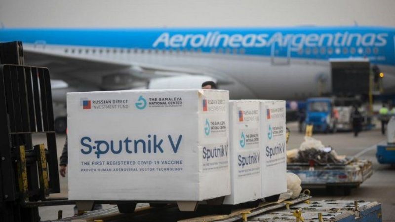 Partió otro vuelo en busca de Sputnik V