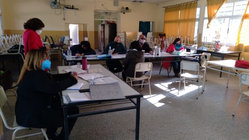 Asambleas docentes de Secundaria en Pomán y Belén