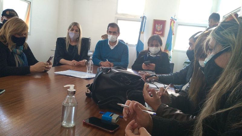 Gremios docentes firmaron acuerdo salarial