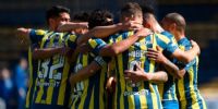 ROSARIO CENTRAL salió del fondo con una goleada 4 a 0.