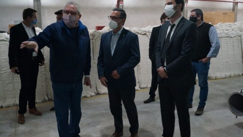 El presidente del INTI recorrió industrias y firmó convenio