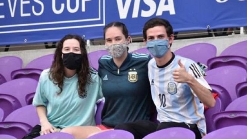 "El barbijo será obligatorio en la cancha, el resto se está definiendo"