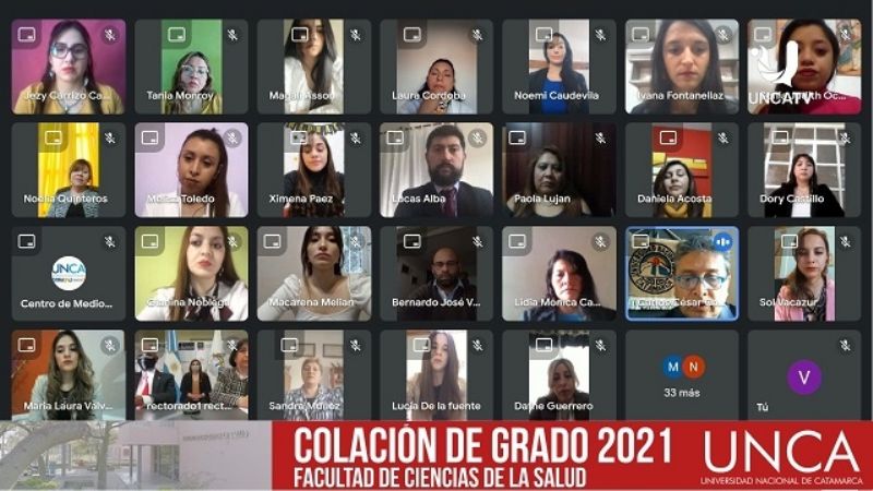 Nuevos egresados de la Facultad de Ciencias de la Salud