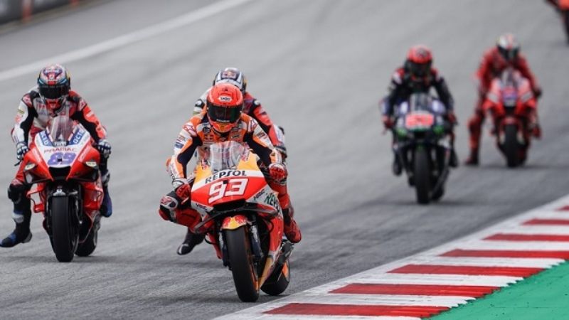 Arranque “fierrero” y mucho fútbol este domingo