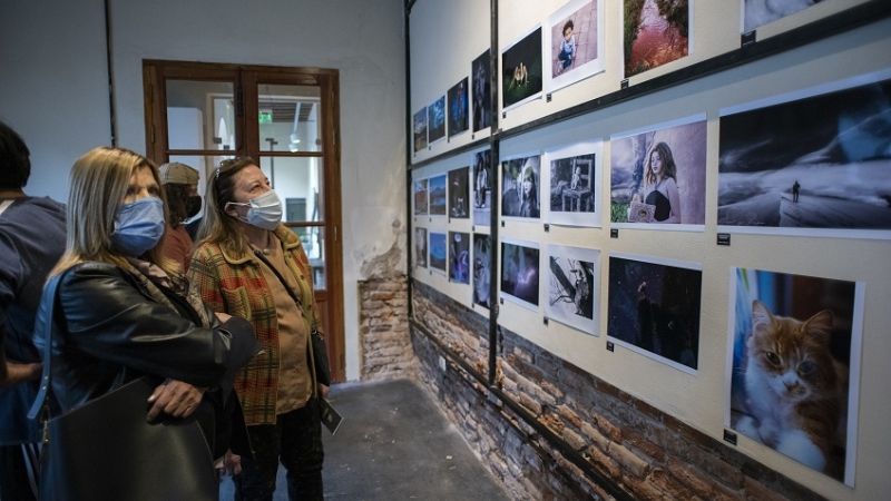 Inauguró la muestra fotográfica “Visiones” en la Casa de la Cultura
