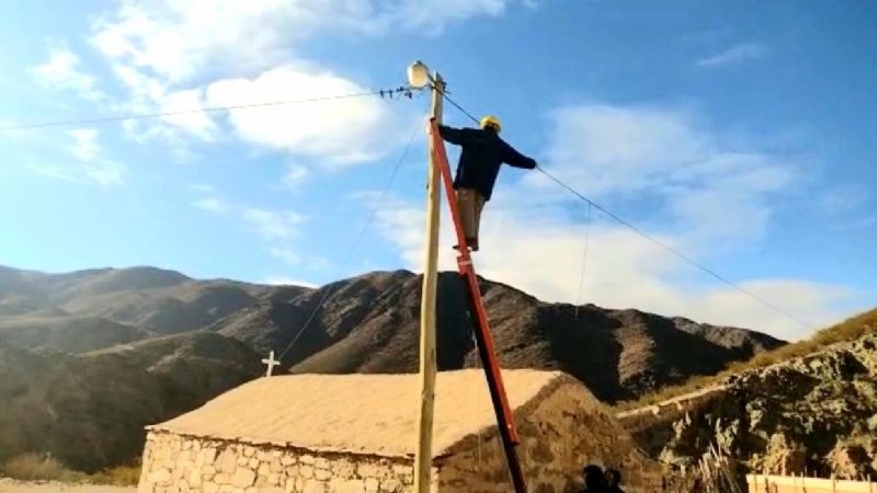 Repotencian el sistema de energía solar en Las Papas