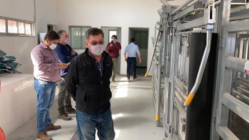 Recorrido por las instalaciones del Frigorífico de Chumbicha