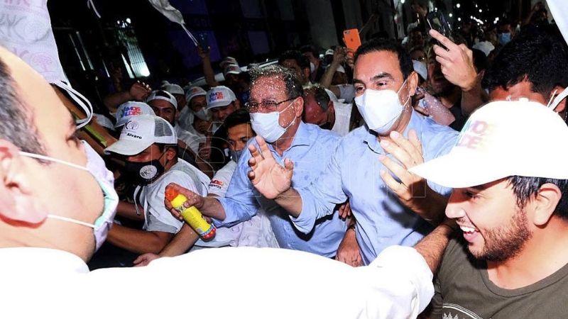 Valdés gana la reelección en Corrientes con más del 75% de los votos