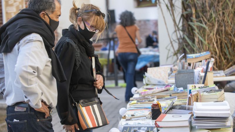 Un domingo lleno de propuestas en el Mercado de Libros