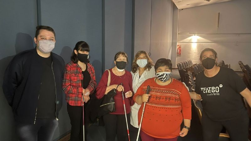 Gran éxito de la obra "Sapo de Otro Pozo"