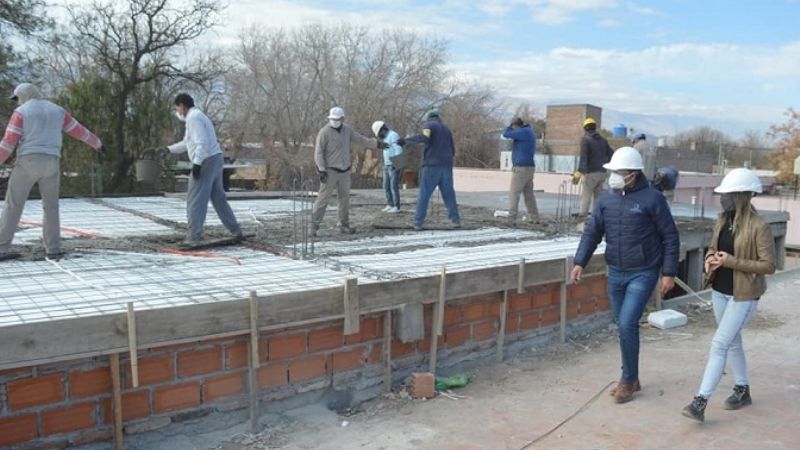 Sánchez superó el Covid y ya está en funciones