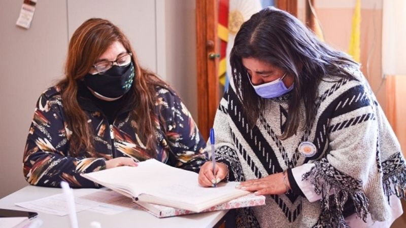 Educación continúa cubriendo cargos directivos en el interior provincial