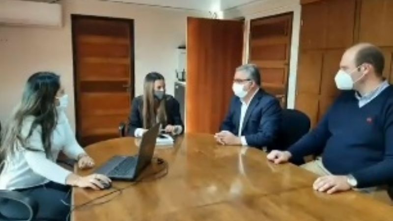 Hacienda recibió la visita del gobernador Raúl Jalil