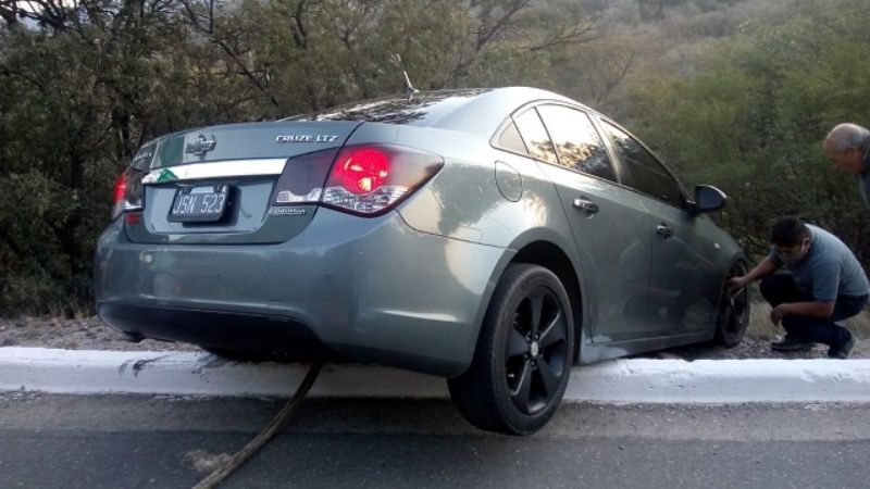 Pirquitas: conductor despistó con su auto