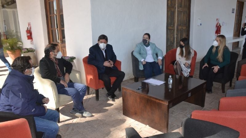 Convenio para promover el turismo minero en Catamarca