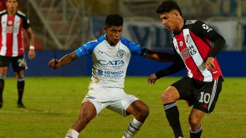 San Lorenzo con Unión y River ante Godoy Cruz