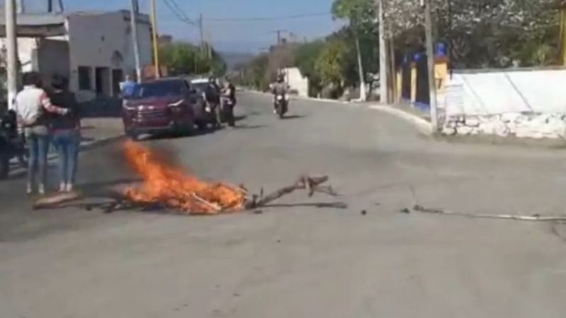 Piquete por la liberación de un sujeto que cometió un ataque sexual