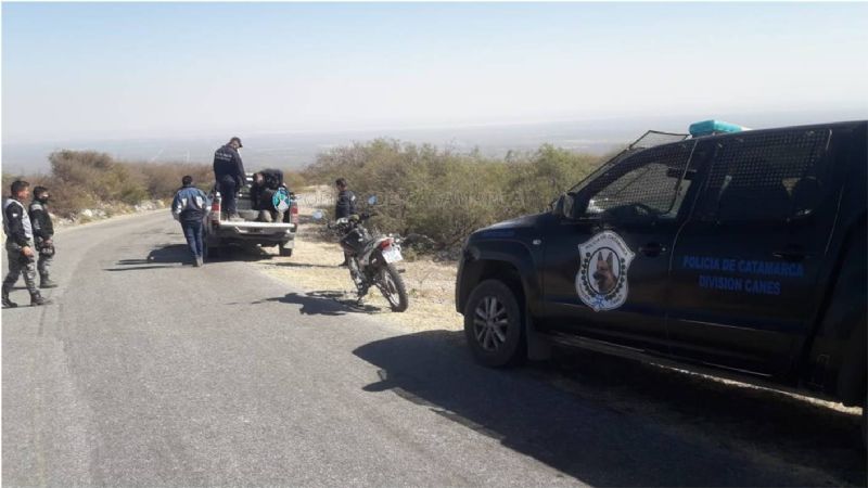 Encuentran a abusador escondido en un descampado