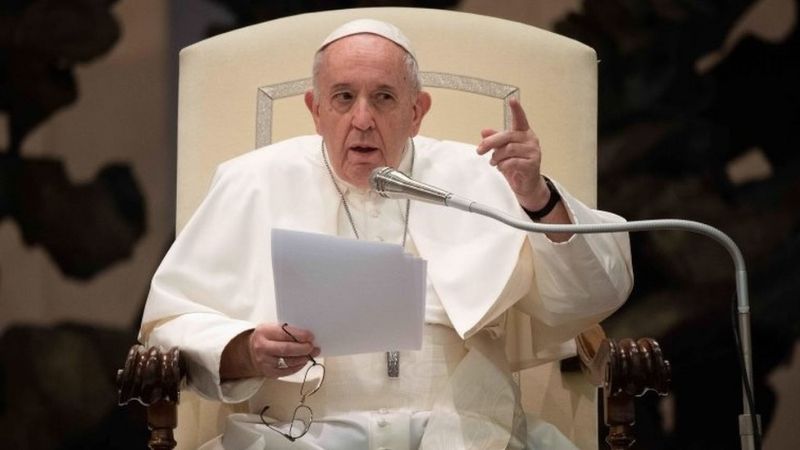 Interceptaron una carta con tres balas dirigida al Papa Francisco
