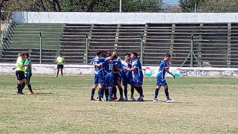 Tesorieri y Vélez golean y lideran en el círculo superior capitalino