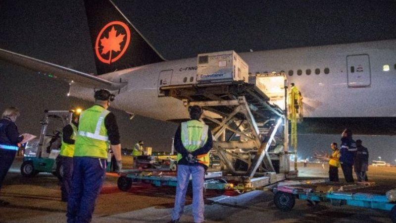 Llegan 500 mil dosis de AstraZeneca