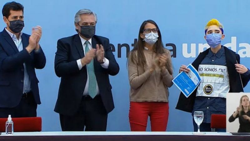 En estas PASO, votarán por primera vez personas no binarias