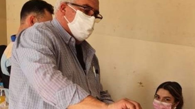 Olveira votó casi en el cierre y destacó el 85% de concurrencia