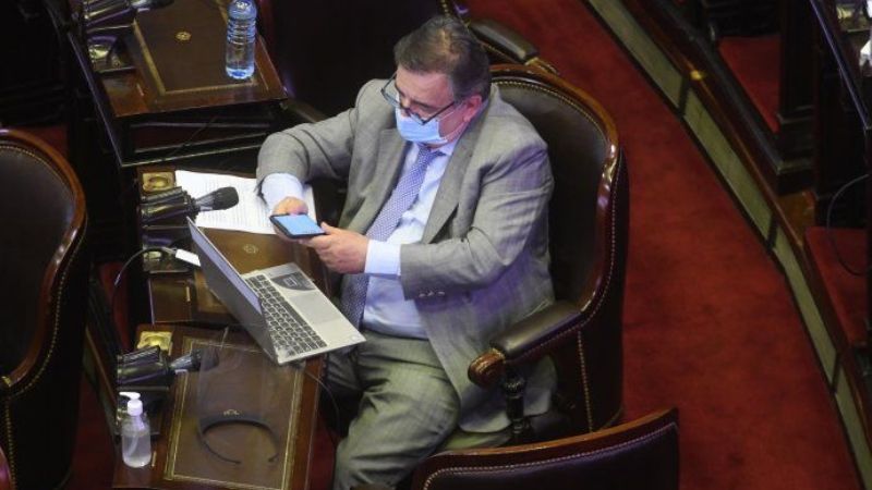 El candidato de Macri en Córdoba reconoció la derrota