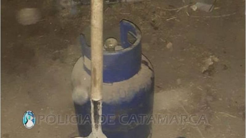 Sorprendieron a ladrón saliendo de una casa con varios elementos