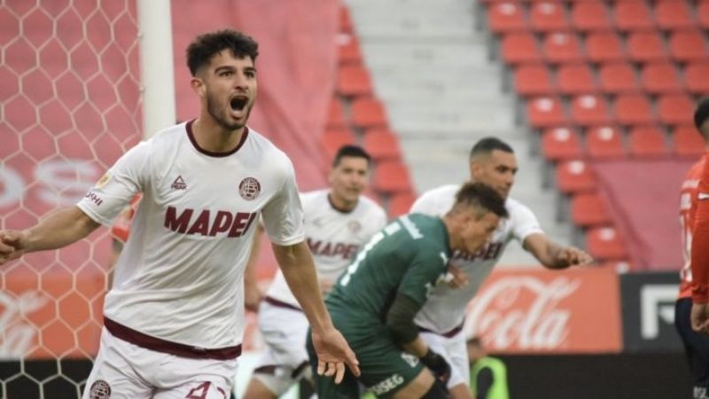 Lanús venció a Independiente y lidera la Liga Profesional