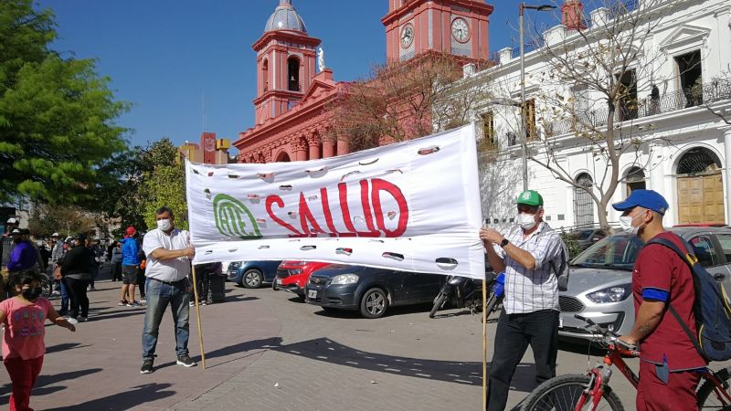 Protesta de Salud en Plaza 25 de Mayo