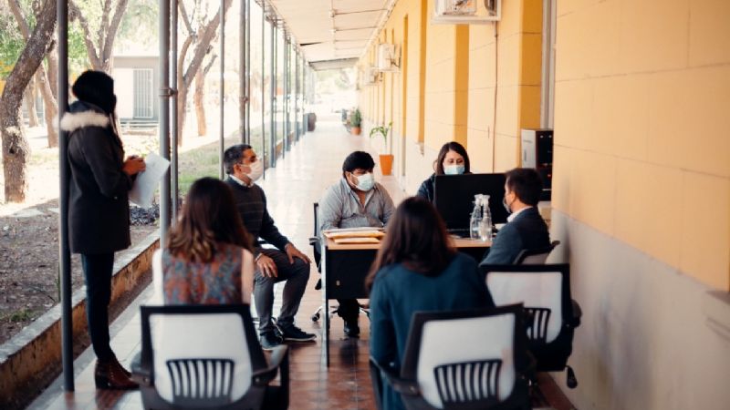 Apertura de sobres para la ampliación de la red de agua potable en Nueva Coneta