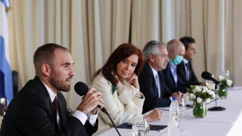 Cristina llamó a Guzmán para decirle que no pide su renuncia