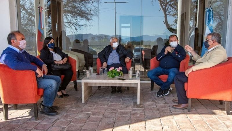 Jalil anunció la licitación de la Ruta 7