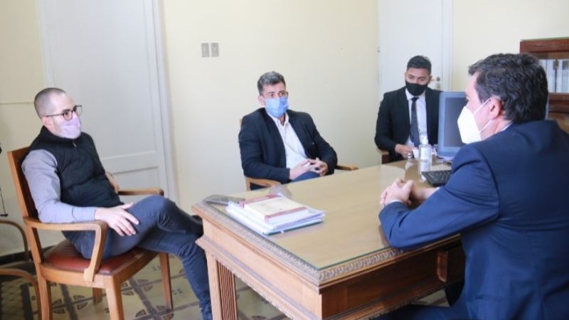 Sistema de comunicaciones y búsqueda de personas