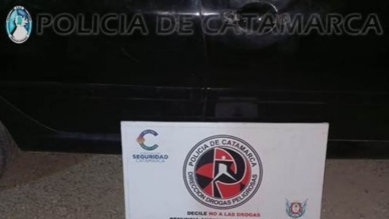 Secuestran dinero en efectivo y droga