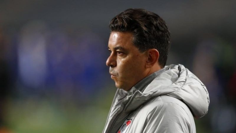 Multa a River y a Gallardo, que empezó a deshojar “la margarita”