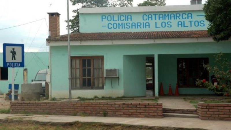 Mujer intentó prender fuego la casa de su ex