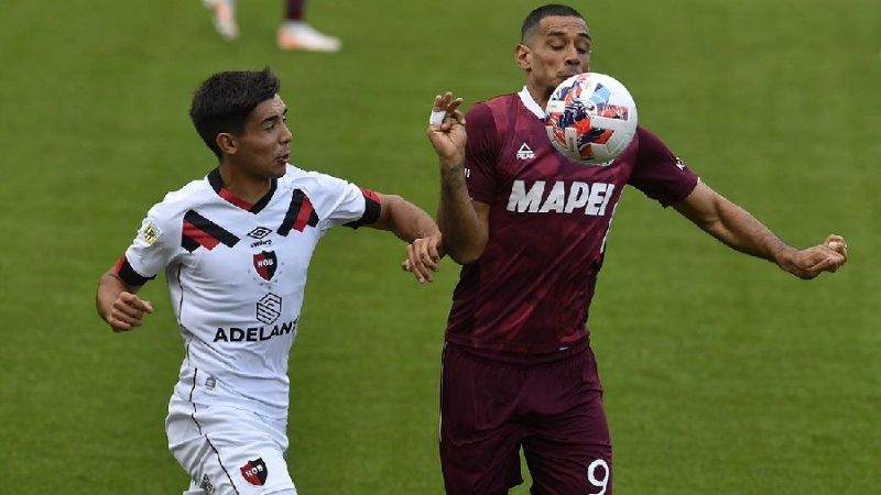 Lanús perdió y dejó la punta en manos de la “T”